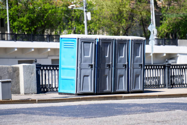 Best Portable restroom trailer rental  in Fort Riley, KS